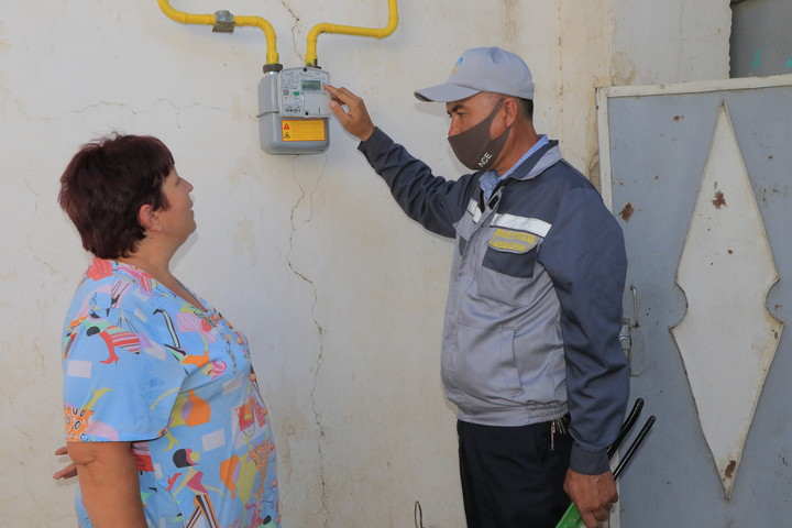 Узбекистанцам массово заменят газовые счетчики на «умные»