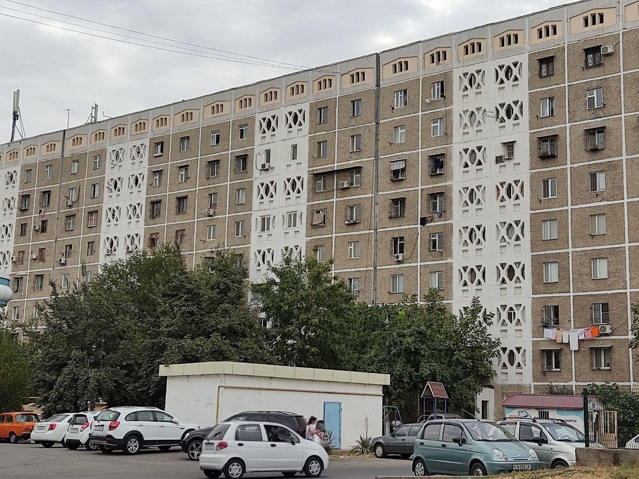 В Ташкенте мужчина проник в квартиру по шахте и выкрал всю наличку