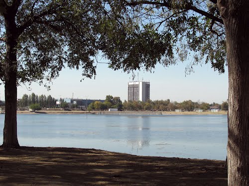 На месте ташкентского озера «Бахт» начали строительство Lake City — видео