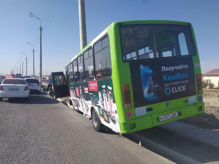 В Ташкенте произошло ДТП с участием автобуса