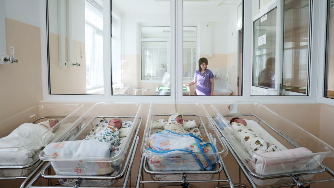 Узбекистанцам облегчат процесс оформления документов на новорожденных