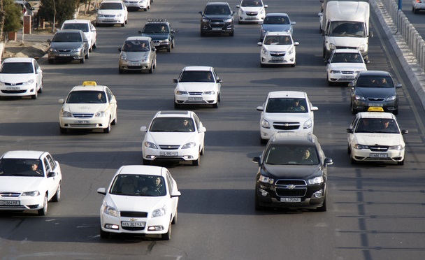 В Узбекистане снизят некоторые штрафы для автомобилистов в три раза