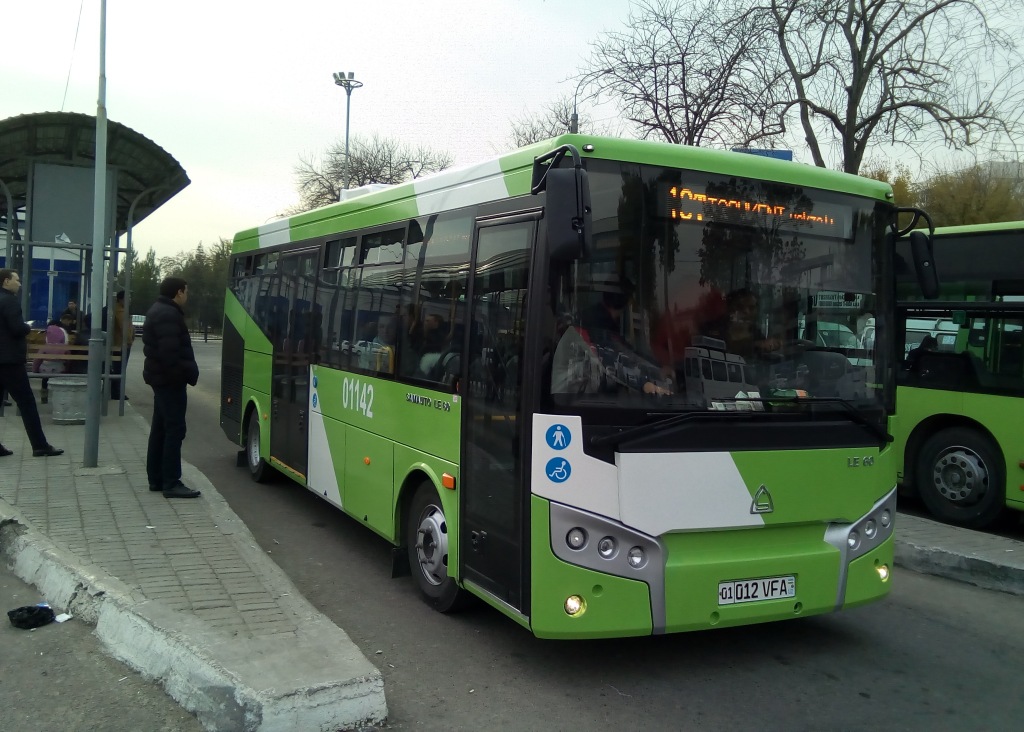 В ташкентские автобусные маршруты снова ввели изменения — список