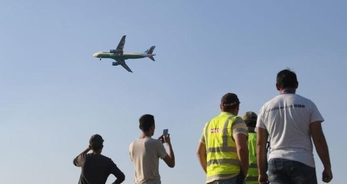 Самолет из России в Узбекистан на несколько часов превратился в «воздушную тюрьму»