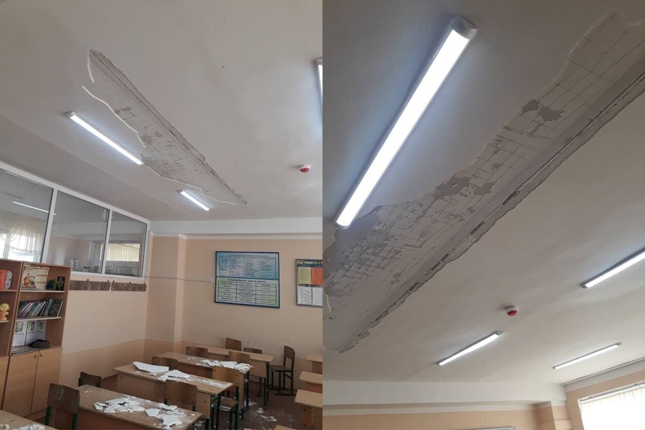 В Янгиюле в одной из школ обрушился потолок: пострадали двое учеников