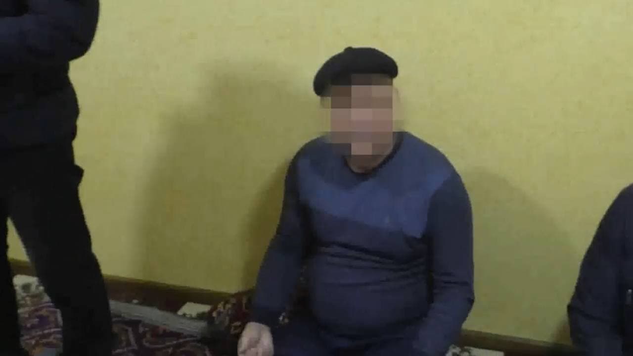 В Узбекистане задержали пытавшихся крупно заработать на проблемах людей мошенников