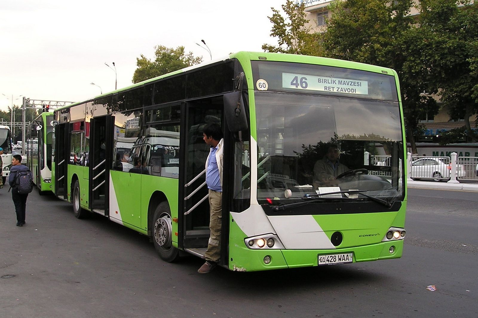 Автобусы изменят время работы в праздничные дни Навруза