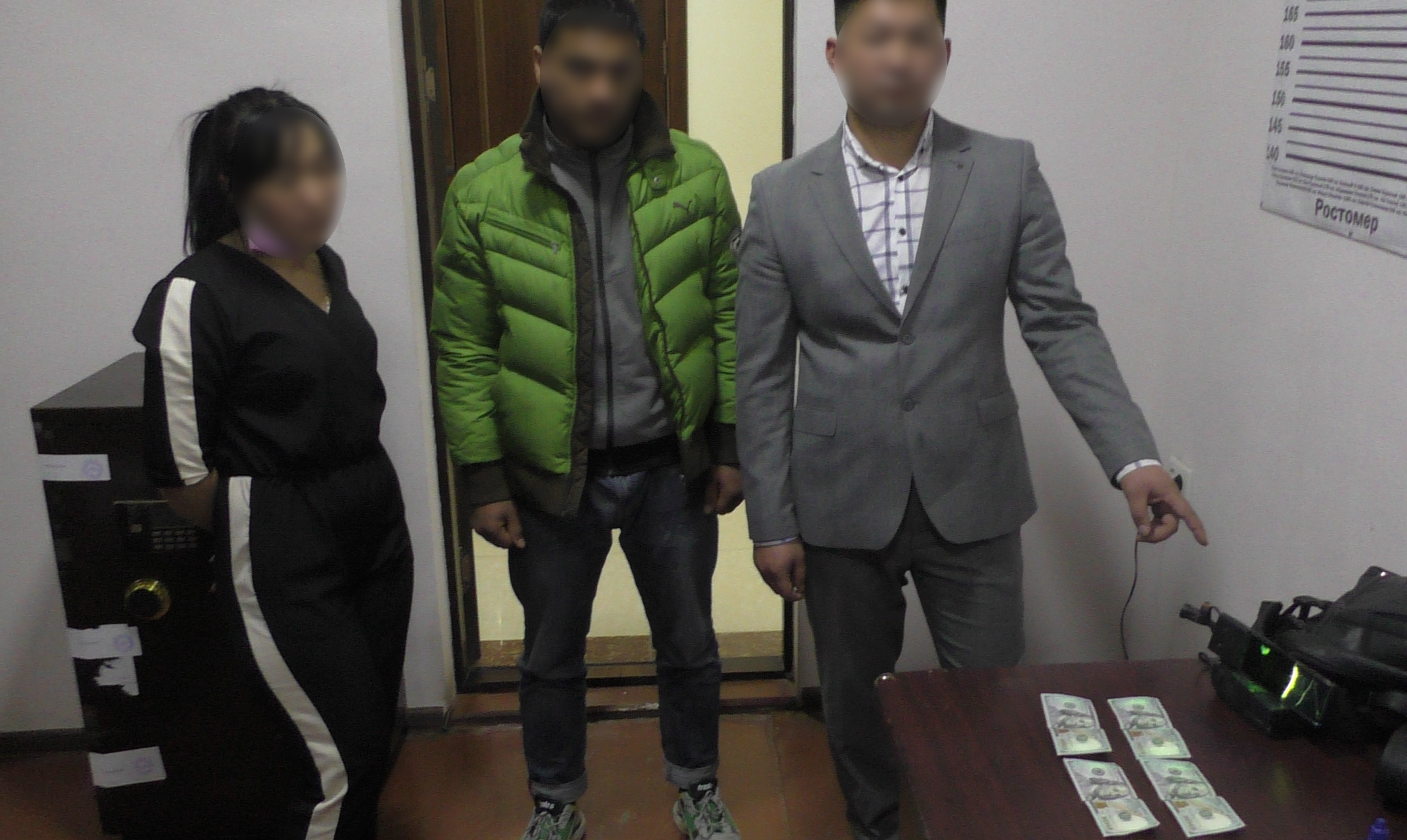 В Узбекистане преподаватель шантажировал молодую знакомую публикацией личных фото в сети