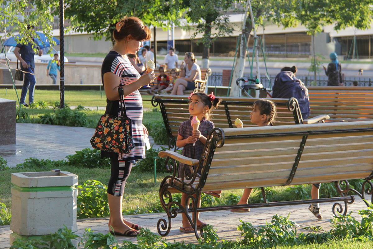 Узбекистанцам выделили дополнительные нерабочие дни на 2021 год