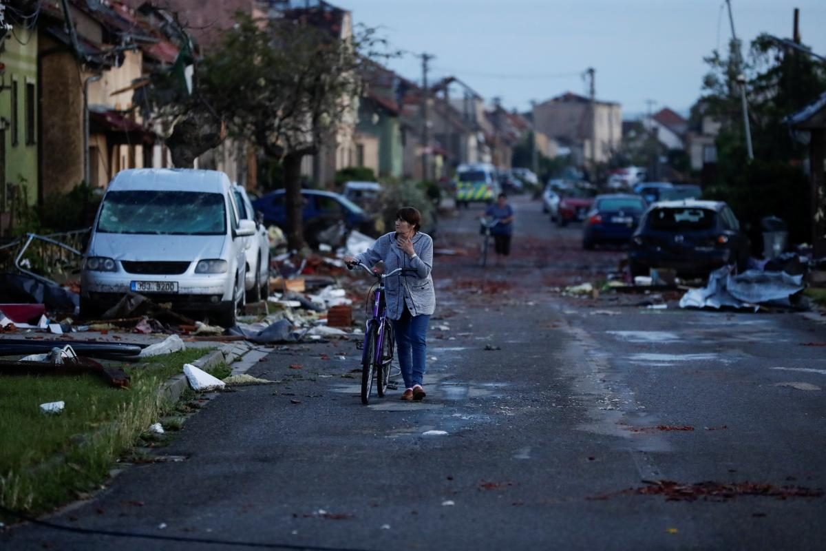 Пронесшийся по Чехии ураган разрушил страну на более чем 550 миллионов долларов