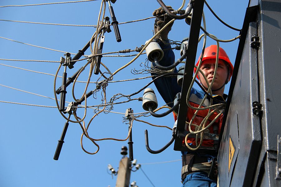В Минэнерго прокомментировали жалобы жителей на перебои и частое отключение электроэнергии