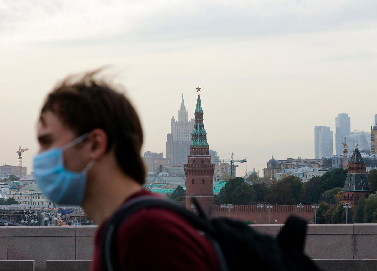 В Москве объявили частичную обязательную вакцинацию