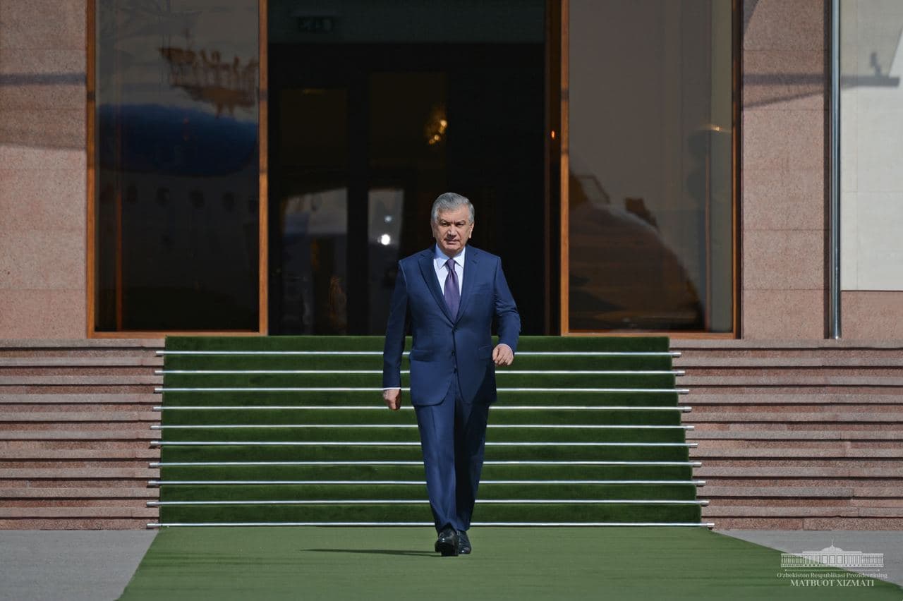 Президент отправился с официальным визитом в Таджикистан — детали поездки