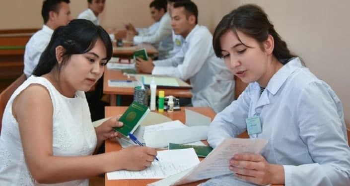 Узбекистанки смогут получить грантовые рекомендации в вузы по новым условиям
