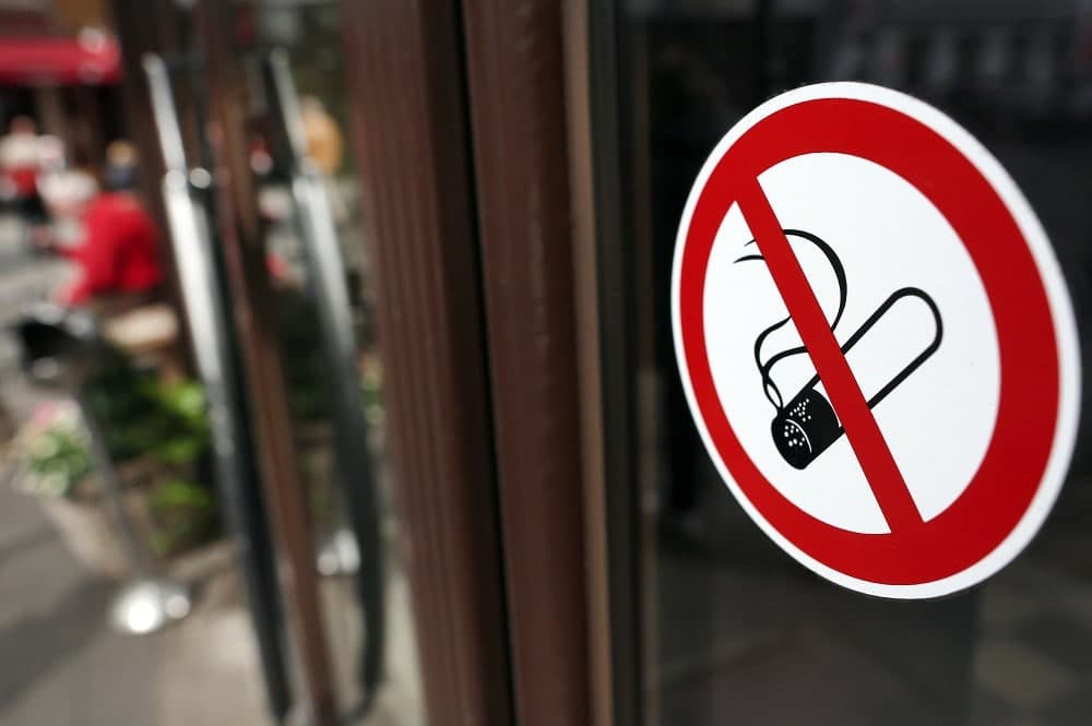 Депутаты решили распространить табачные запреты на вейпы, кальяны и никотиновые жидкости